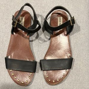 Steve Madden Women’s Daryn Sandal